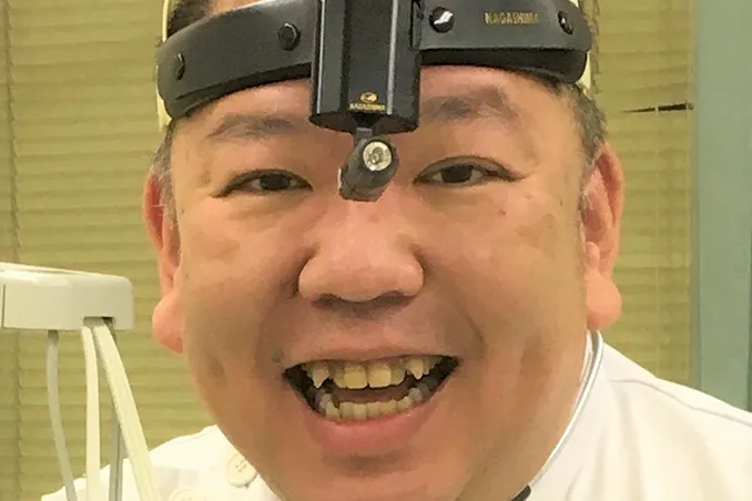 笑顔の院長